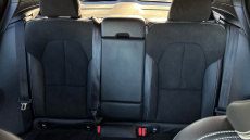 Volvo Xc40 2.0 T4 R DESIGN Pro 5dr AWD Geartronic Petrol Estate